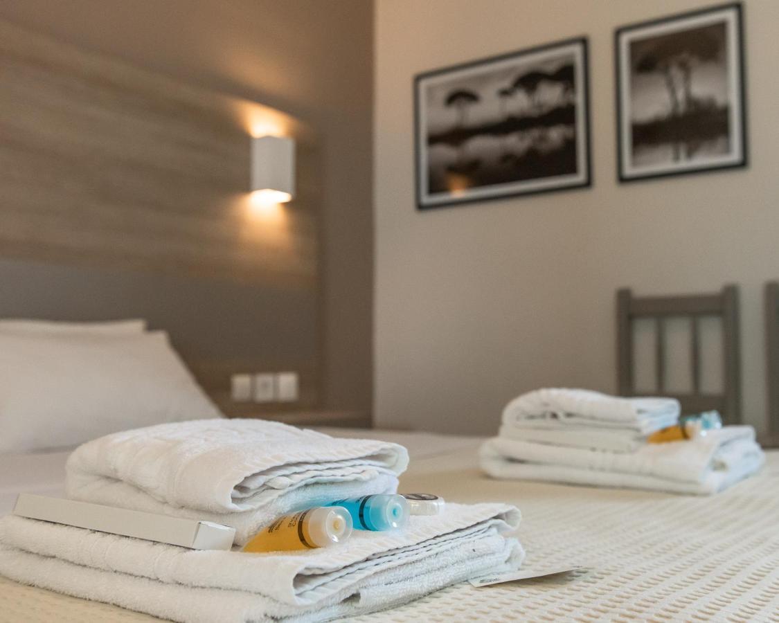 Seimeio Strofilia Hotel Kalogria  Bagian luar foto